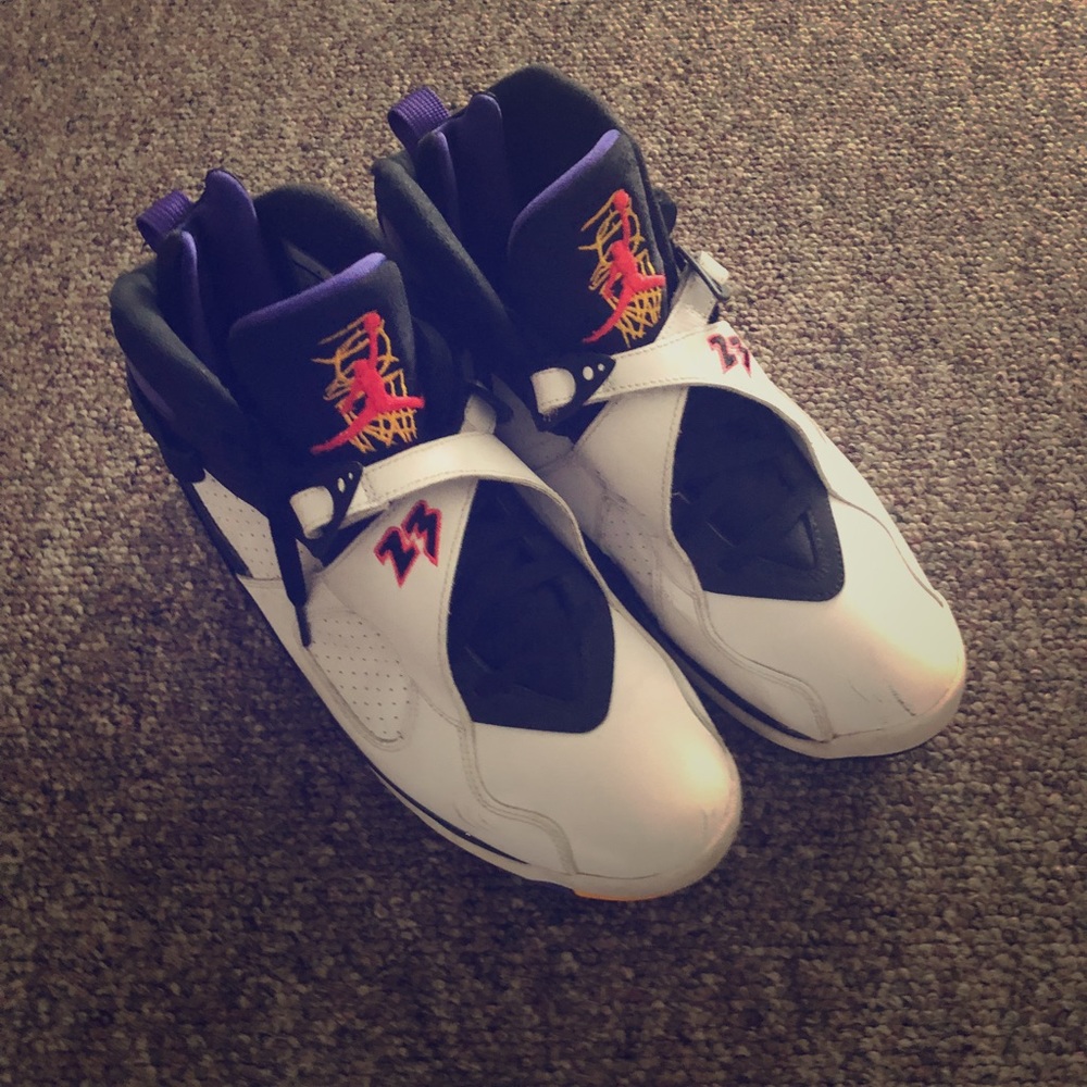 3 Peat Jordan 8